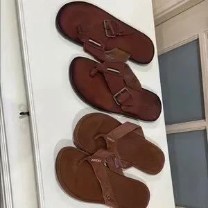 UGG | Shoes | Ugg And Steve Madden 2 Pairs Brown Leather  display picture 3